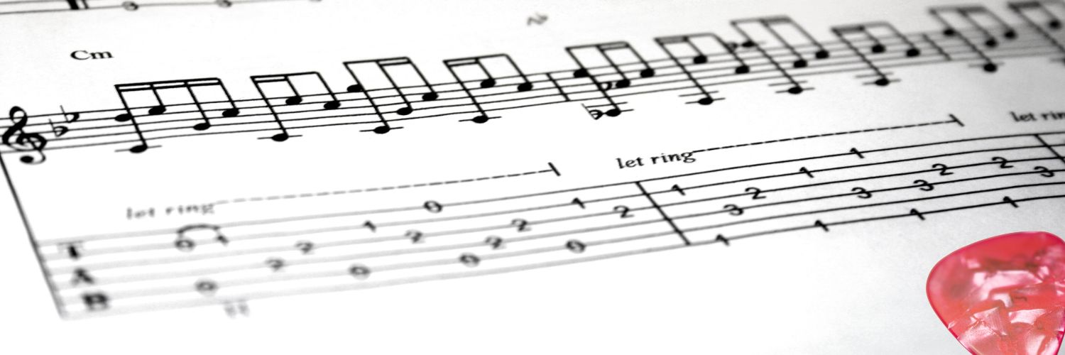 Guitar Tabs Vs Music Sheet Featured